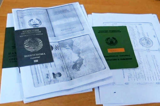 Пенсионерка из Тюмени прописала в квартире более 80 мигрантов за месяц