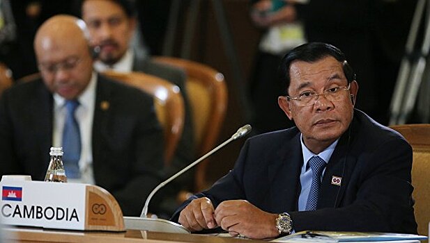 Власти Лаоса пообещали вывести военных из Камбоджи