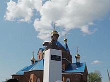 В Чувашии открыли памятник Герою России Олегу Долгову