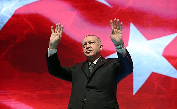 Эрдоган настойчиво строит Великий Туран