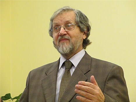 Леонид Мозговой создал в Петербурге новый театр