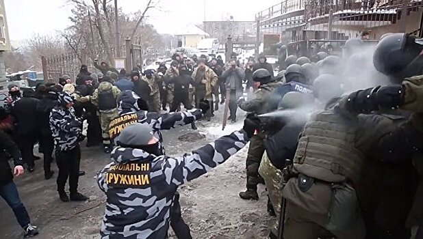 Украинские власти уличили в убийстве активистов