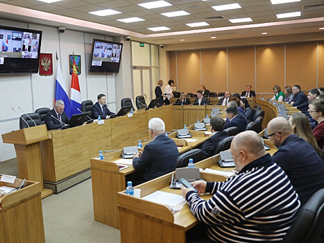 Приморские депутаты провели встречу с муниципальными коллегами
