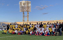 Команда легенд России обыграла сборную звезд Африки в товарищеском футбольном матче