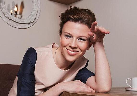 Lyusya Lushchik diskdan yalangoch