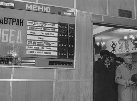 Как работал привокзальный общепит в СССР