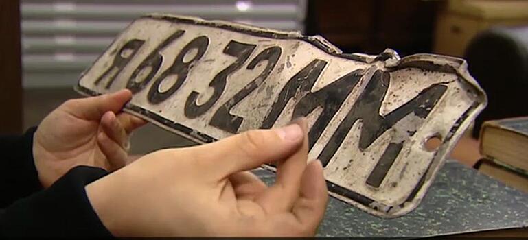 Во Владивостоке автомобилисты выловили после затопления дорог десятки госномеров