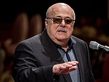 Александр Калягин получил почетного "Золотого орла"