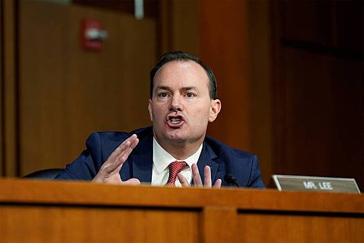 Американский сенатор предупредил о последствиях политики Байдена по Украине