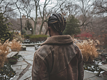 Потревожил старика: темнокожий подросток постучал не в ту дверь и получил пулю в голову