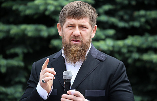 Кадыров поручил чиновникам оплатить долги жителей Чечни в магазинах