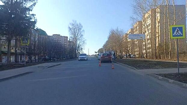 Девочку на велосипеде сбили на зебре в Вологде