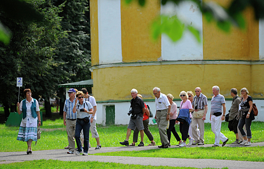 Туроператоры призвали планировать туры по Золотому кольцу заранее
