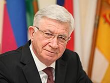 Владимир Евланов поздравил учителей