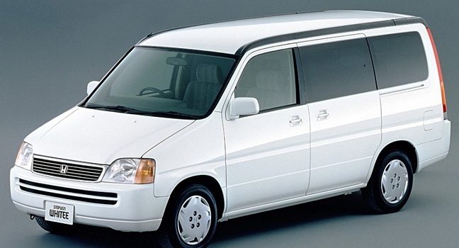 Такого японца очень не хватает в РФ: 7 мест, 4×4, гибрид и 4 л/100 км! Подробно про новинку от Honda