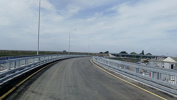 В Адыгее на трассе М4 открыли новый съезд для водителей