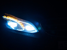 Как избежать ослепления от фар встречных автомобилей