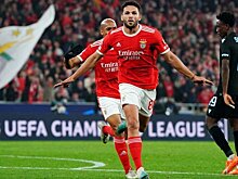 Football Transfer Tavern: "МЮ" ведет переговоры с форвардом "Бенфики" Гонсалу Рамушом