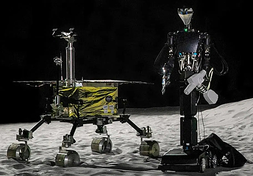 В России создадут роботов-помощников для космонавтов на Луне