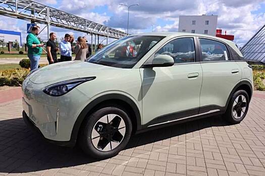 Belgee готовится к производству Geely EX2