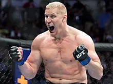 Тяжеловес Сергей Павлович обещал привезти чемпионский пояс в Россию