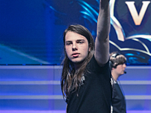 Likkrit откровенно высказался о российской LoL-сцене, получил «бан» от Riot Games и ушел в отставку