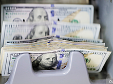 Вашингтон помогает доллару ставить антирекорды