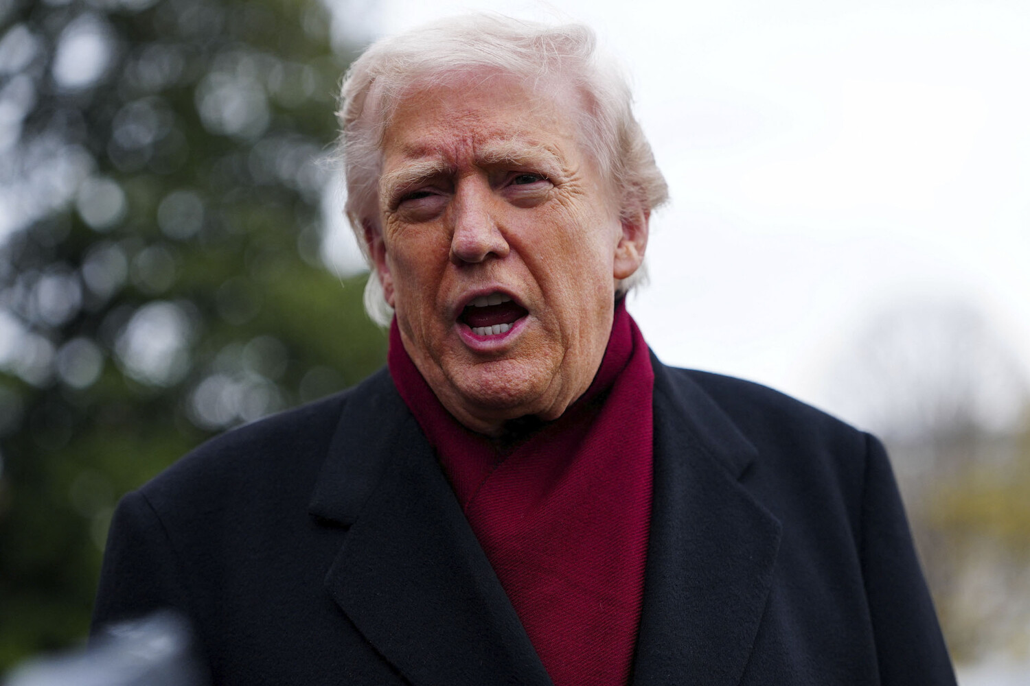 Трамп: раненную около Белого дома сотрудницу Нацгвардии не удалось спасти