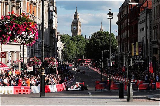Хэмилтон пропустит шоу F1 Live London