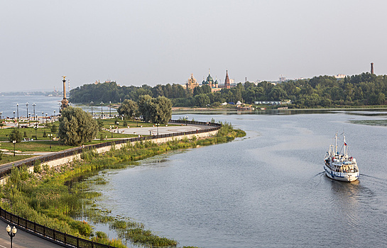 "Руслайн" возобновляет полеты между Ярославлем и Петербургом