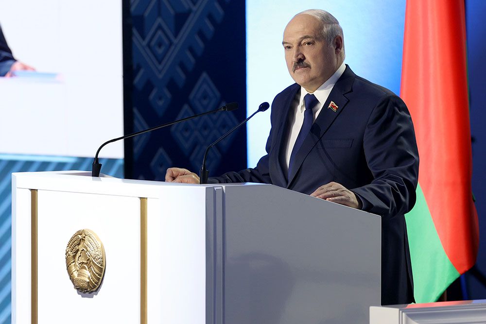 Лукашенко поручил сформировать «мощный кулак» на границе