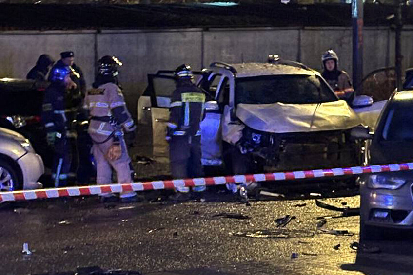 Последствия взрыва автомобиля Kia Sorento на юге Москвы, 22 декабря 2025 года