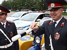 В день образования ГИБДД на дороги Красноярска вышли ретро-патрули ГАИ