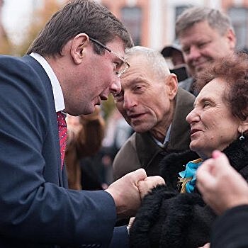 Самопиар вышел Луценко боком: генпрокурора ждут в суде