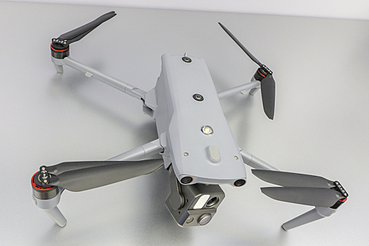 За землевладельцами в РФ хотят следить с помощью дронов и космической съемки