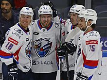 «Лада» на своем льду уверенно обыграла «Металлург»