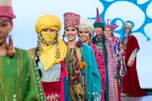 «Этноподиум на Байкале». Неделя моды и мастерства прошла на берегу озера