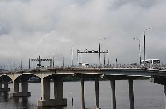 Сегодня стартует новая схема движения у моста через Волгу