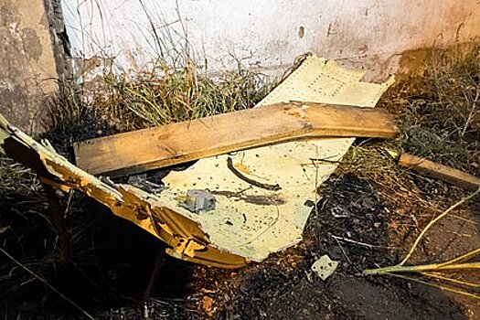 Следователи назвали возможную причину падения истребителя в Иркутске