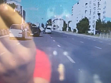 Автомобиль с флагами ВДВ проехал по встречке в левобережье Новосибирска