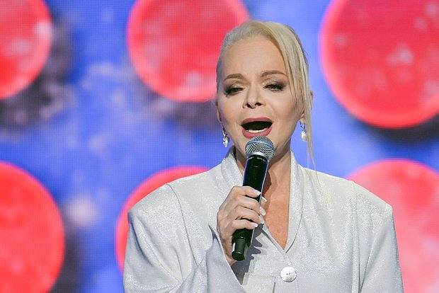 Представитель Долиной рассказал о продаже билетов на концерты певицы