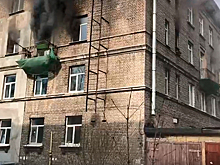 В Петербурге загорелся завод