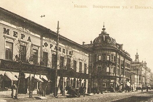 Гид по улице Мусы Джалиля: сложный торговый центр и звукозаписывающая студия XX века