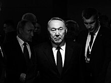 Карин надел футболку с нашумевшей фотографией Назарбаева