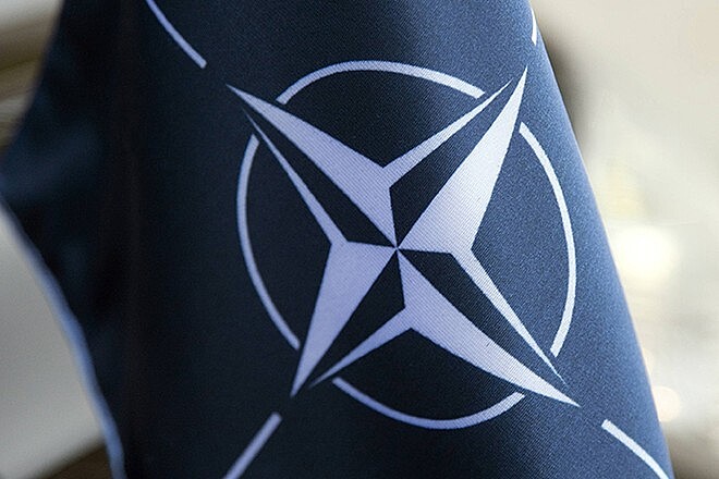 Украине рекомендовали забыть идею о вступлении в НАТО