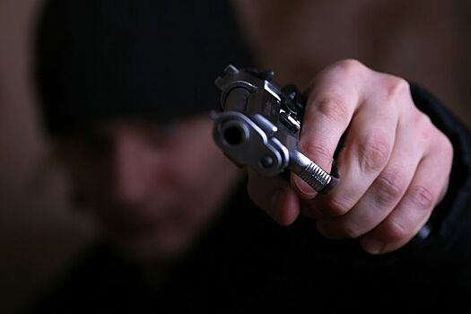 21-летний парень устроил вооруженное нападение на частный дом в Северной Осетии