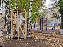 В студгородке ижевской Медакадемии началась установка памятника первому ректору Гавриилу Стерхову