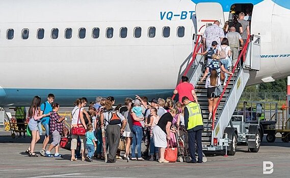Ростуризм повезет казанцев на майские праздники в Санкт-Петербург чартерами "Ямала"