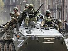 «Нам некуда было бежать» Отец и сын пошли добровольцами в донецкий спецназ. Как они вместе освобождали Мариуполь?