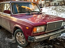 «Лежачие полицейские» и мониторы в Бишкеке берегут школьников от ДТП